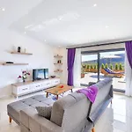 Ulugoel 2 Bedroom With Private Pool Villa *