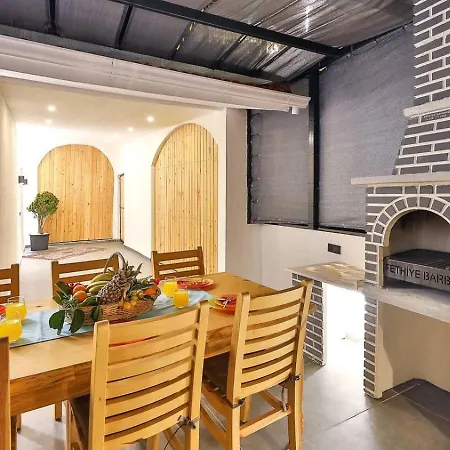 Ulugoel 2 Bedroom With Private Pool Villa