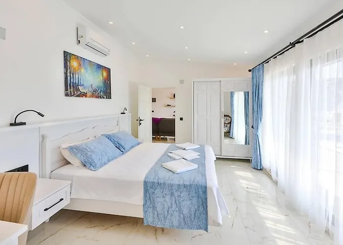 Ulugoel 2 Bedroom With Private Pool Villa Kalkan